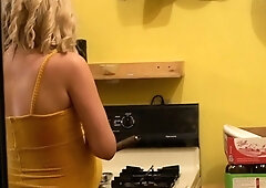 Amateur blonde on cam