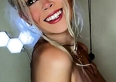 Amateur Blonde Teen Plays Solo with Toy Webcam Porn