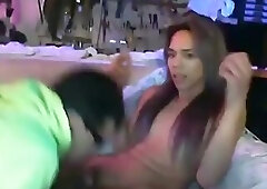 Exotic TS Getting A BJ By An Older Guy