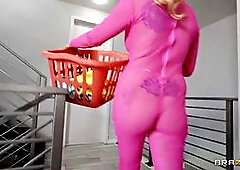 Alex Jones, Vanessa Vega and Christie Stevens Uncover Stepmoms Wild Curiosities with Lesbian Threesome Fuck