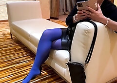 Solo masturbation and the foot fetish