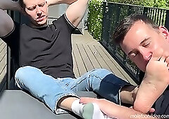 Hot Balcony Worship: Servicing Nicolass Sweaty Soles Under the Sun