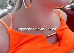 Maevaa Sinaloa - Je me fais baiser Squirt et me prend une faciale sur un parking extérieur en public