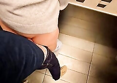 Please cum in my pants after rubbing 'em a lot.