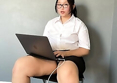 Big cock solo jerking on webcam
