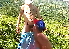 The rough paisa boy pulverizes a Venezuelan dude until he jizzes.