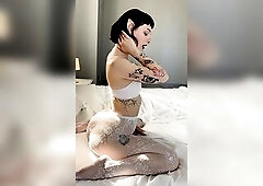 I love ravishing things. Is your cum enchanting?