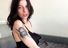 Amateur big ass brunette teen with