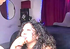 Latina Loves Sucking Dick