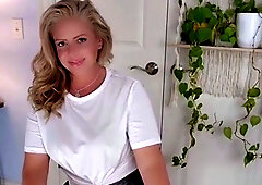 Vicktoriatacos - Looking For a Big Dick To Fart On Pov