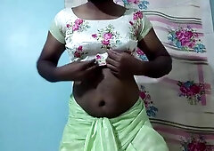 Undressing light green coloured saree wored by stepsis bestfriend