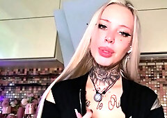 Amateur Busty Blonde Chick Toy Masturbation