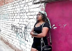 Venezuelan slut is so concupiscent this babe can't stand the hotel and sucks off a local in the park